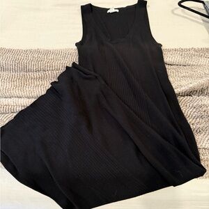 H&M Black Ribbed Maxi Dress